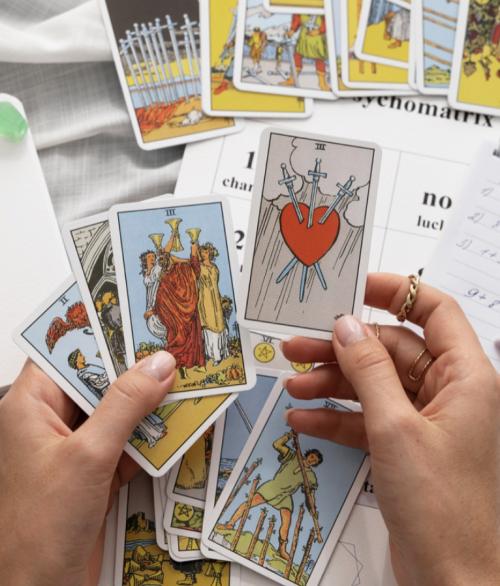 Метафорические ассоциативные карты — эффективный инструмент в работе психолога