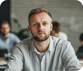 Директор по продажам